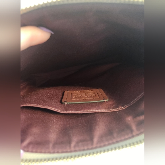 NWOT Coach cross body purse - Picture 3 of 4